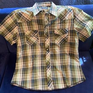 Wrangler pearl snap shirt.